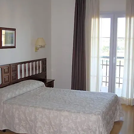 Mar De Aragon Hotel 2*